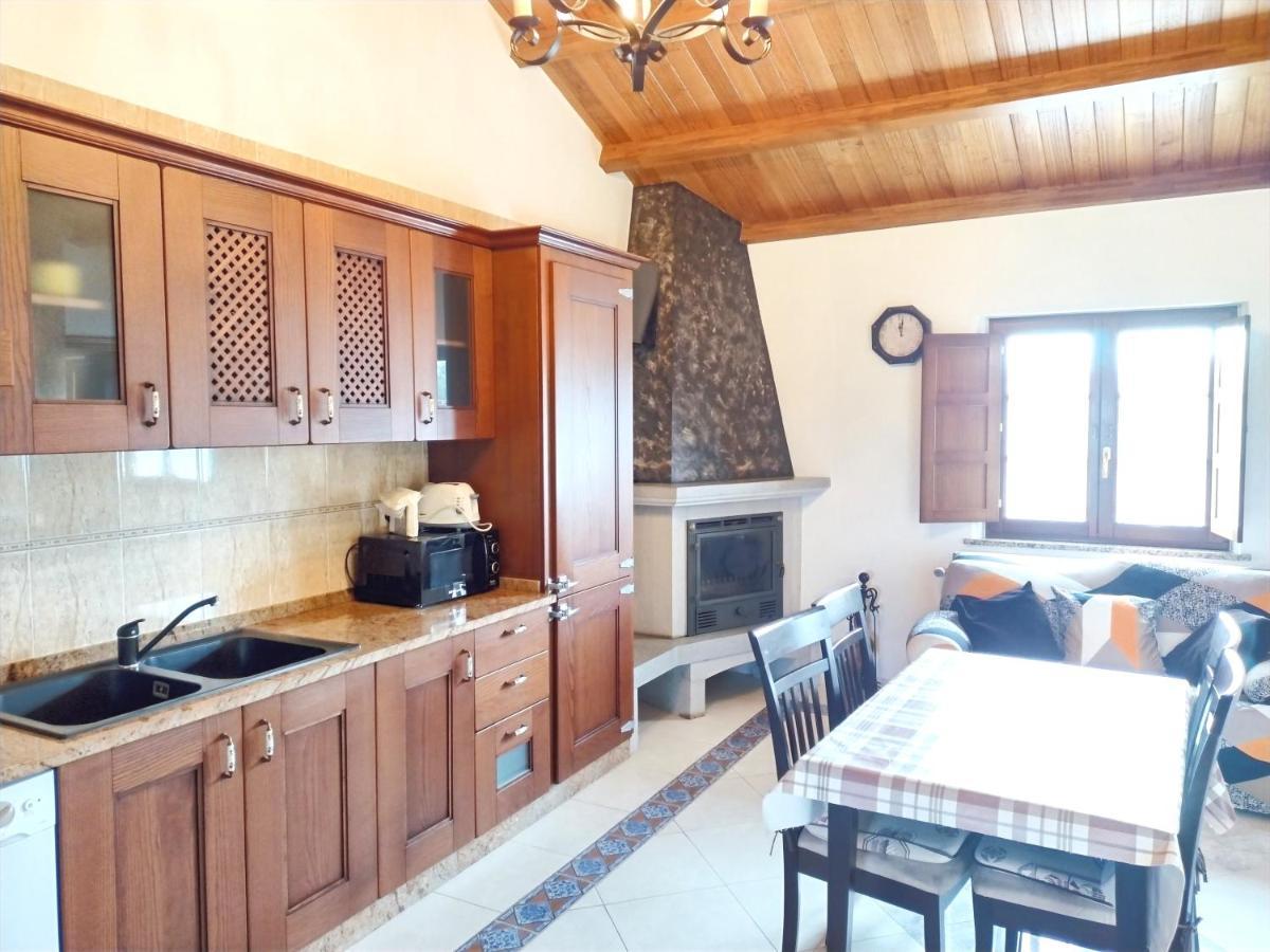 Apartamentos Navalin Tapia De Casariego Exteriör bild