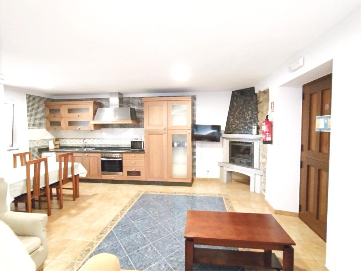 Apartamentos Navalin Tapia De Casariego Exteriör bild